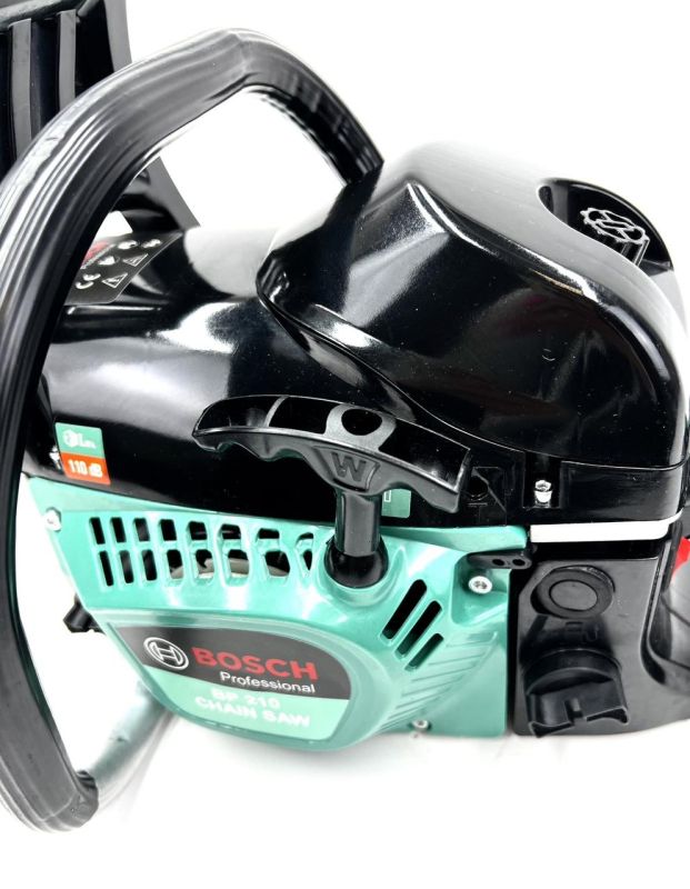 Мощная Бензопила BOSCH BP 210 с шиной 45см ( 6,5 кВт 58 см3 ) Бензиновая цепная пила Бош для сада