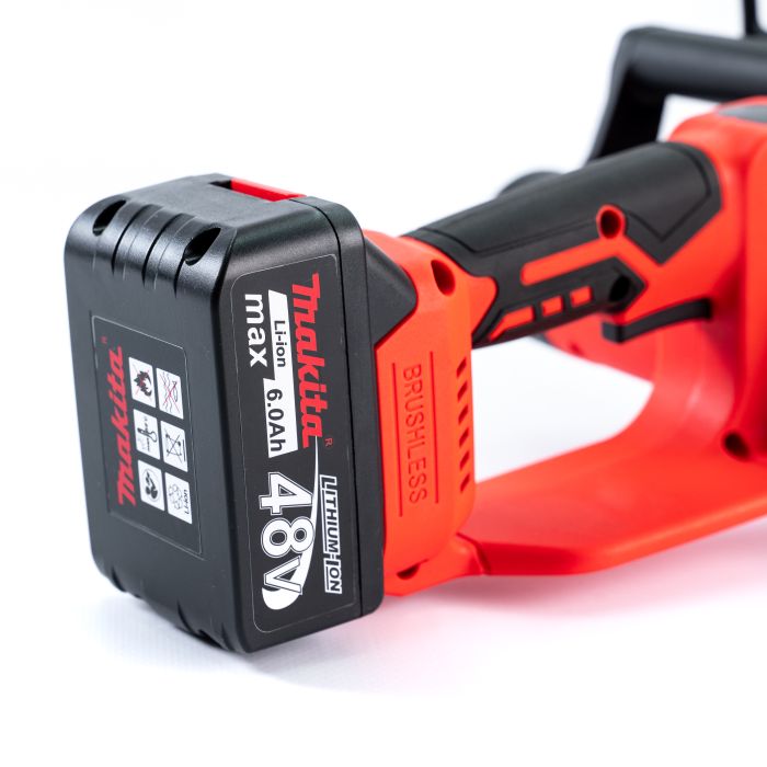 Бесщеточная аккумуляторная пила Makita DUC130Z RED (48V 6Ah) АКБ пила Макита 30 см с автоматической смазкой