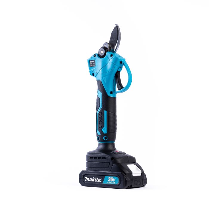 Секатор акумуляторний Makita DMT55BL (36 V, 5 Ah) Безщітковий садовий АКБ секатор макіта для дерева 30 мм